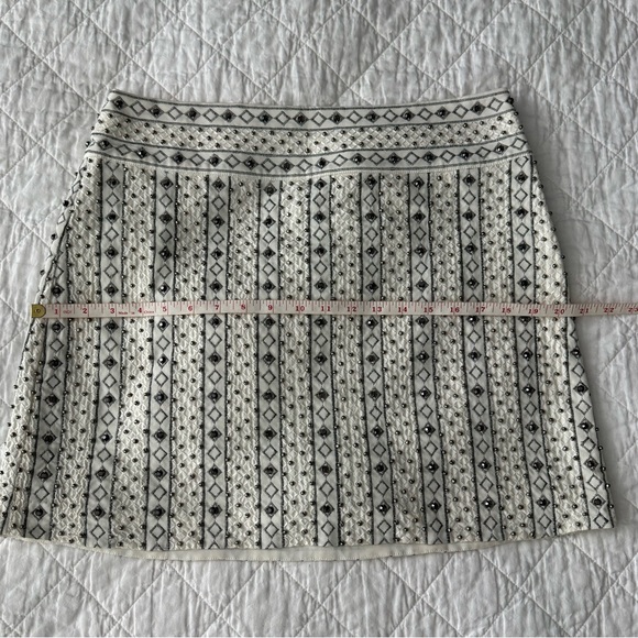 Club Monaco Black and White Beaded Mini Skirt - Picture 7 of 9